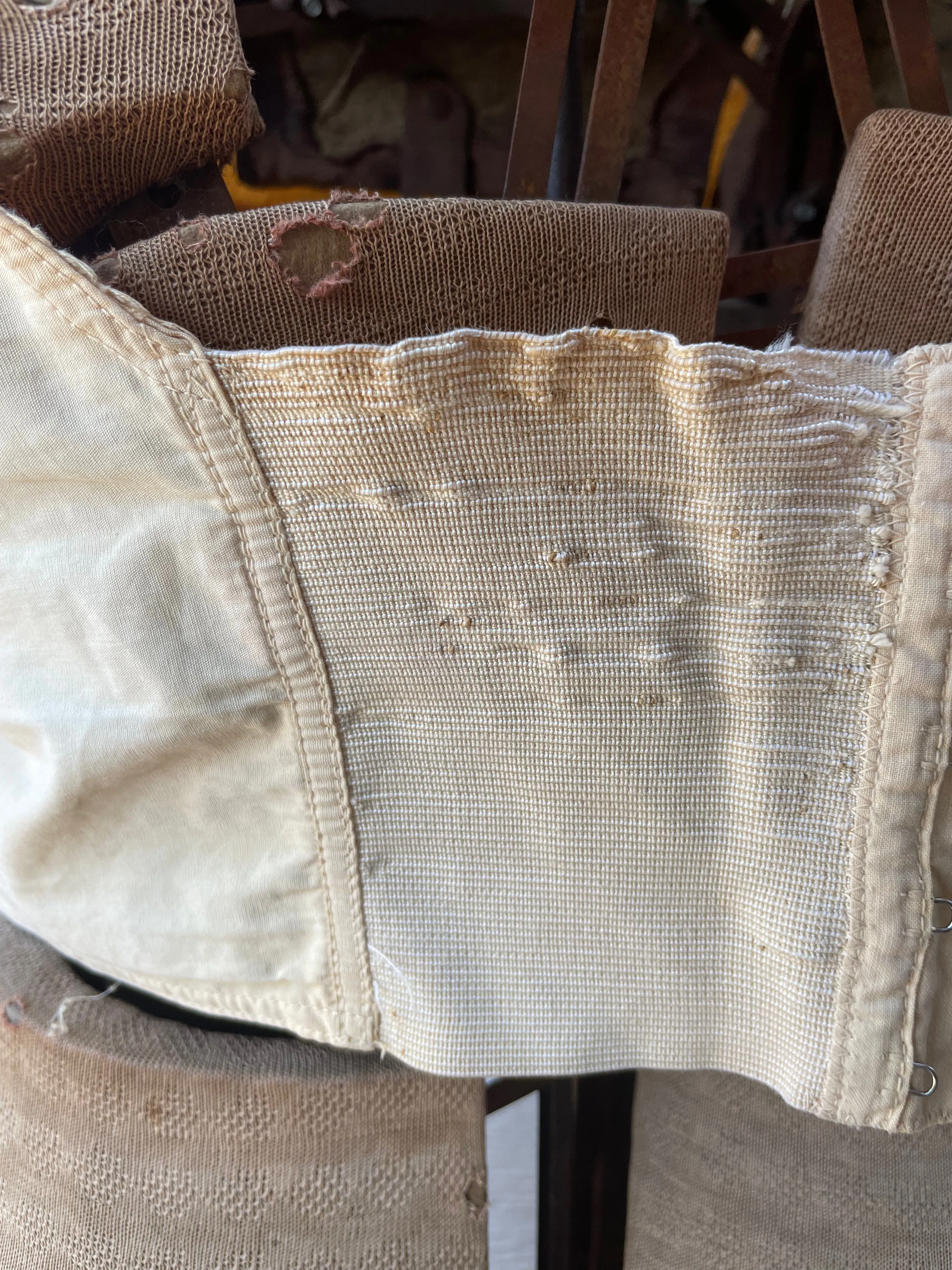 1950s Pale Peach Longline Bullet Bra