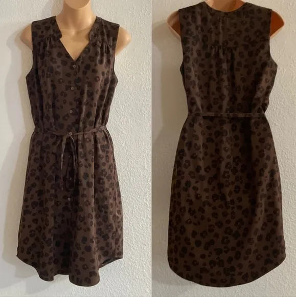 41 Hawthorn brown red animal print sleeveless button down dress size medium