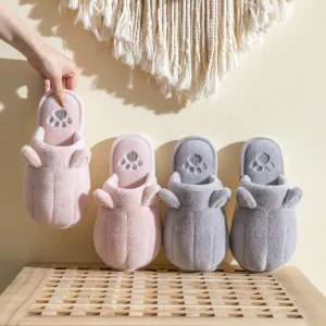 Adorable Paw Plush Slippers – Cozy Comfort for the Whole Family!