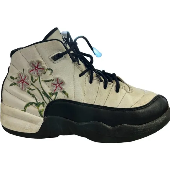 AIR JORDAN 12 RETRO GS FLORAL Size 2Y