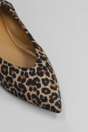 Ballet flats in Animalier suede
