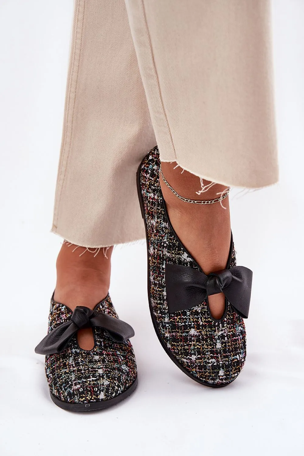 Ballet flats
