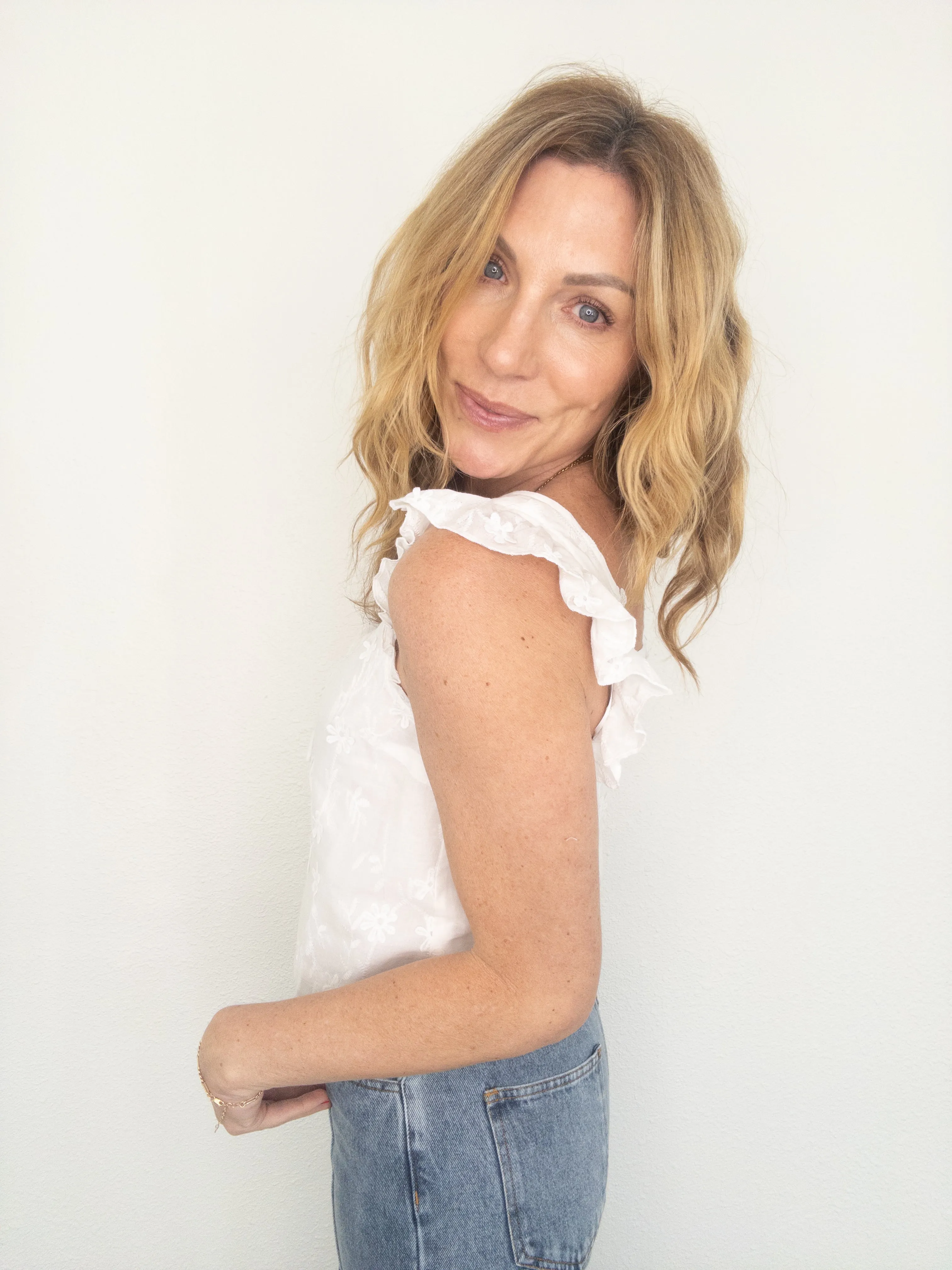 Daisy Mae Tie Front Top