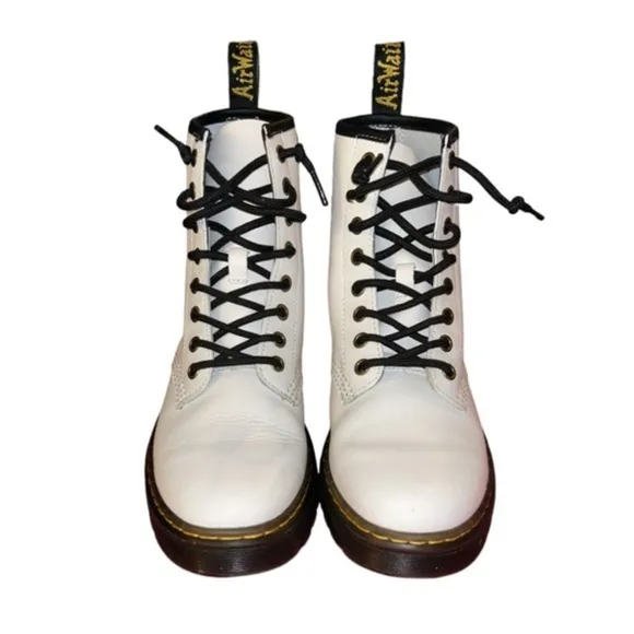 Dr Martens Zavala T Lamper Combat Boot White Size 7 women’s