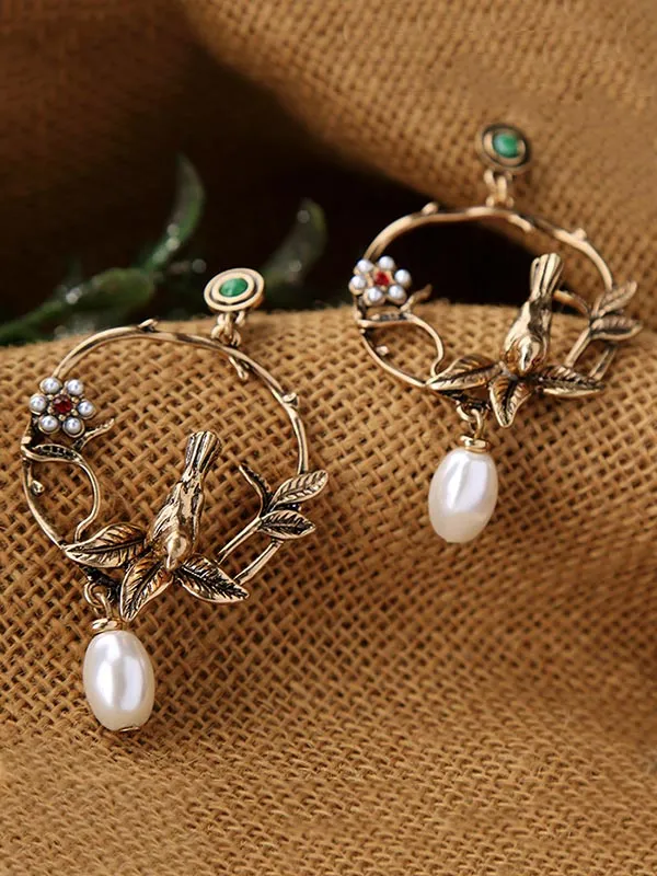 Elegant Bird Pattern Earrings