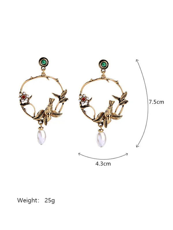 Elegant Bird Pattern Earrings