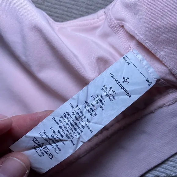 EUC Worn Once Tommie Copper Posture Correcting Front Zip Bra Ballet Pink