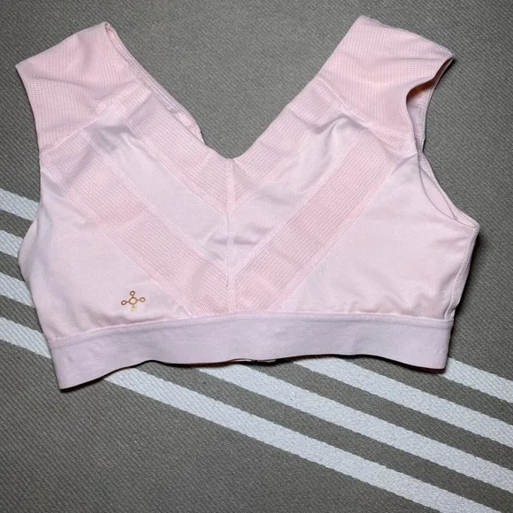 EUC Worn Once Tommie Copper Posture Correcting Front Zip Bra Ballet Pink