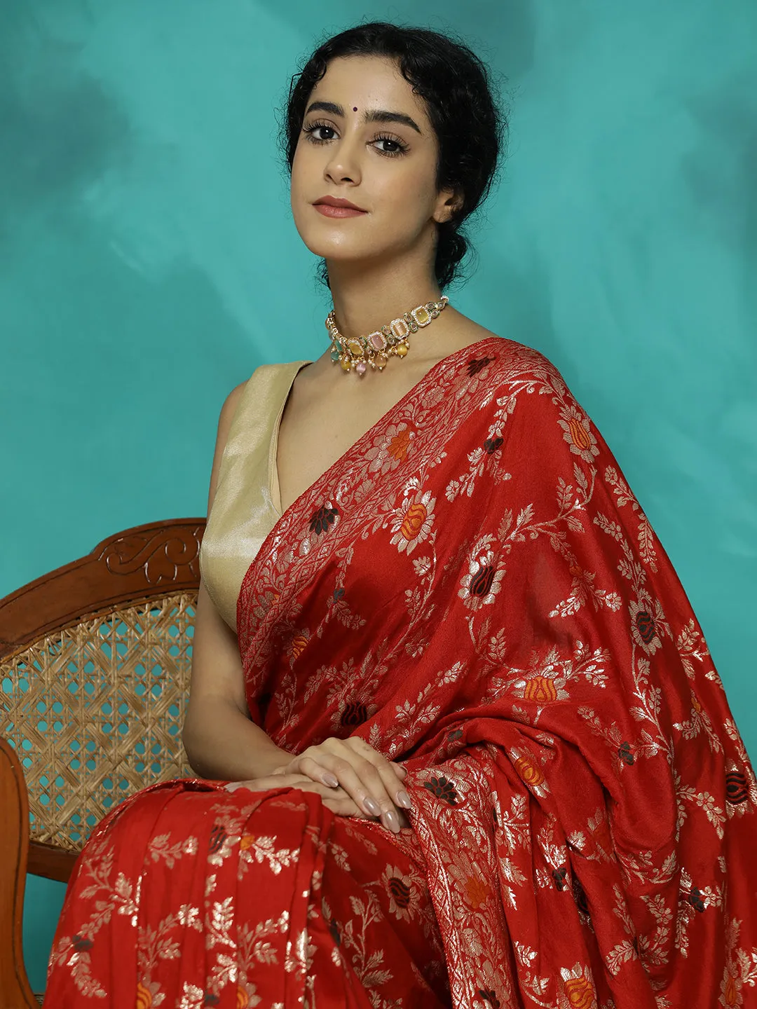 Floral Zari Woven Heavy Red Banarasi Saree