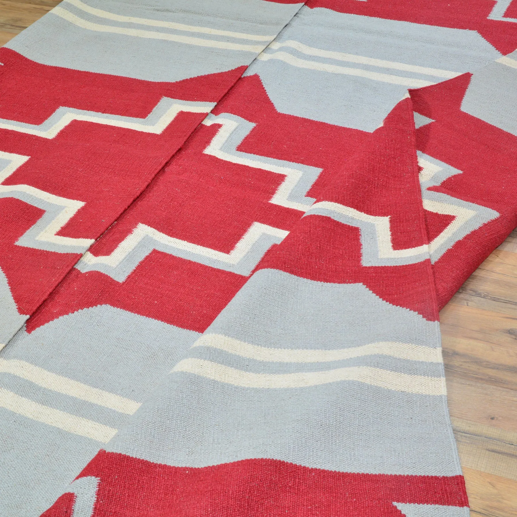 Hand-Woven Reversible Southwestern Design Handmade Wool Kilim (Size 8.7 X 10.0) Cwral-10308