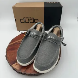 Hey Dudes Wally Stretch Iron Shoe Mens US 9 EU 42 New in Box Comfort Slip On