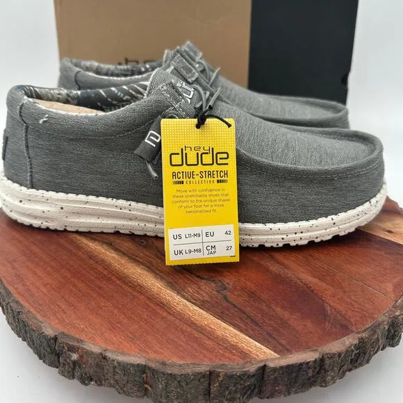 Hey Dudes Wally Stretch Iron Shoe Mens US 9 EU 42 New in Box Comfort Slip On