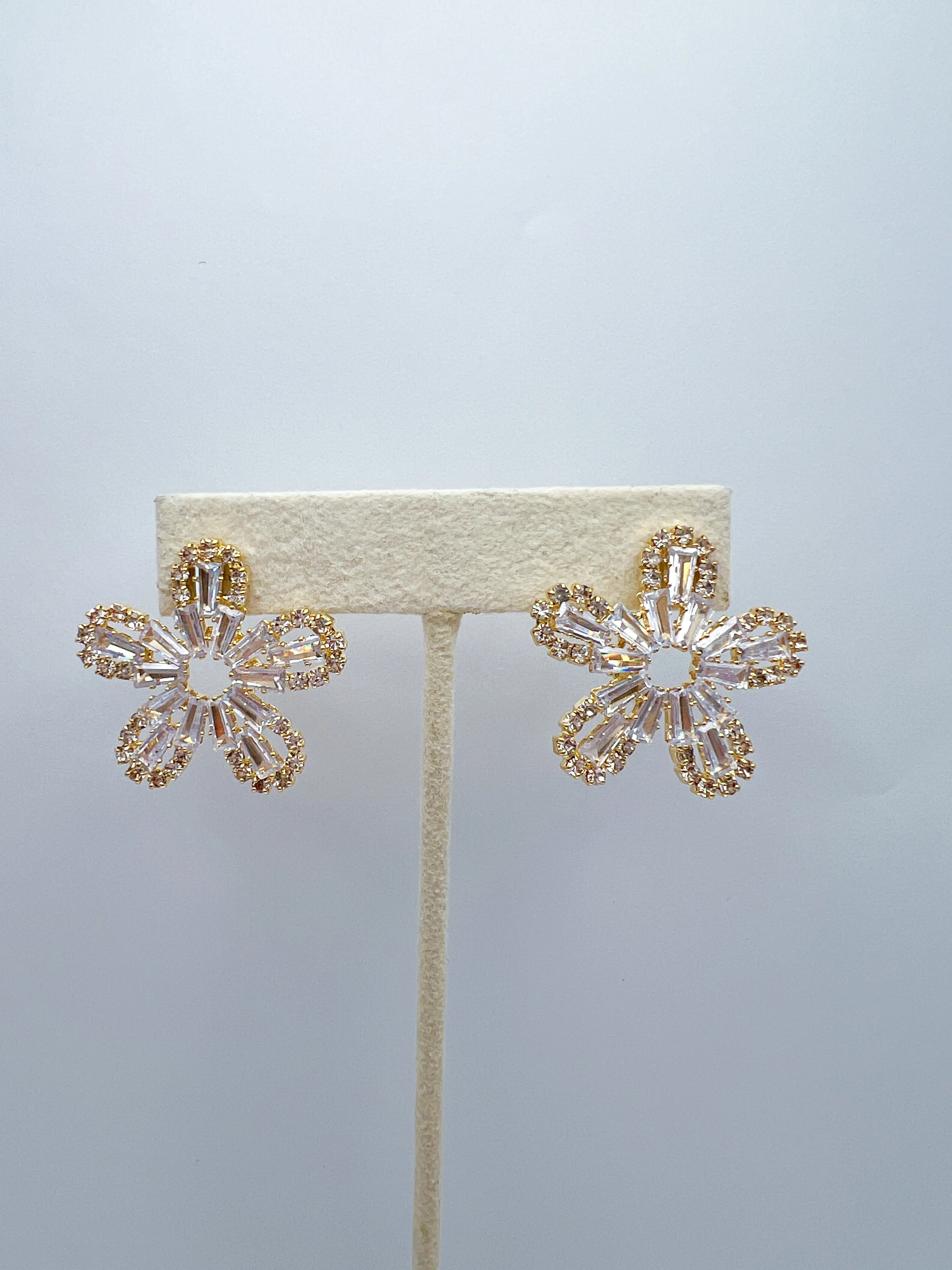 Intricate Flower Stud Earring