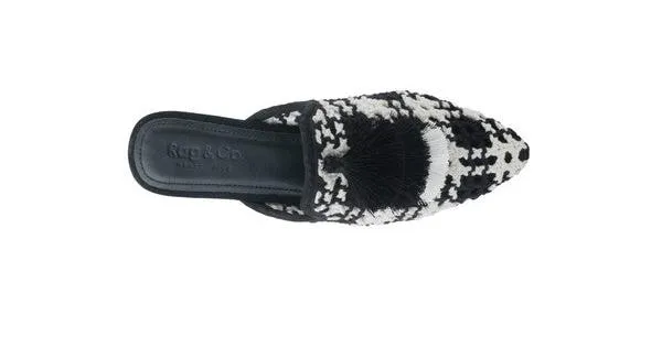 London Rag MARIANA WOVEN FLAT MULES WITH TASSELS