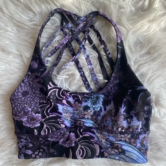 Lululemon Free To Be Moved Bra Women’s Size 6 Memoir Multi Purple