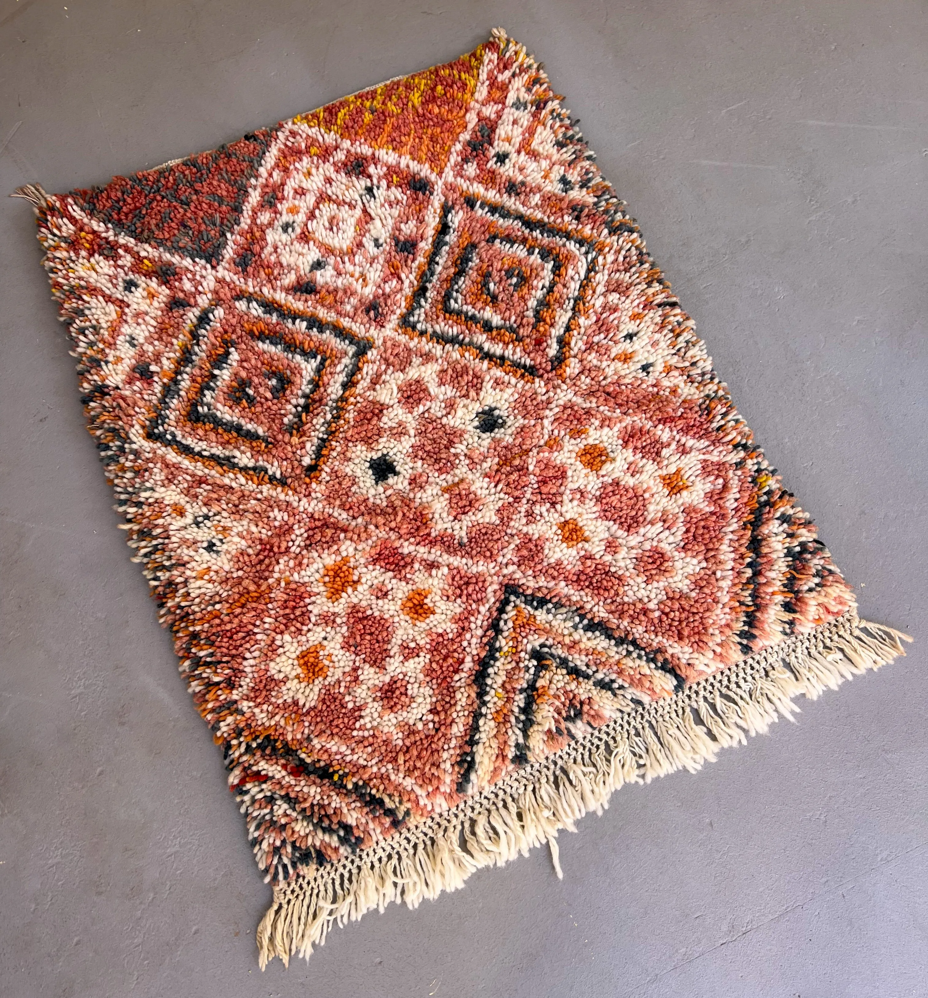 Marmoucha's Coral Hand-Knot