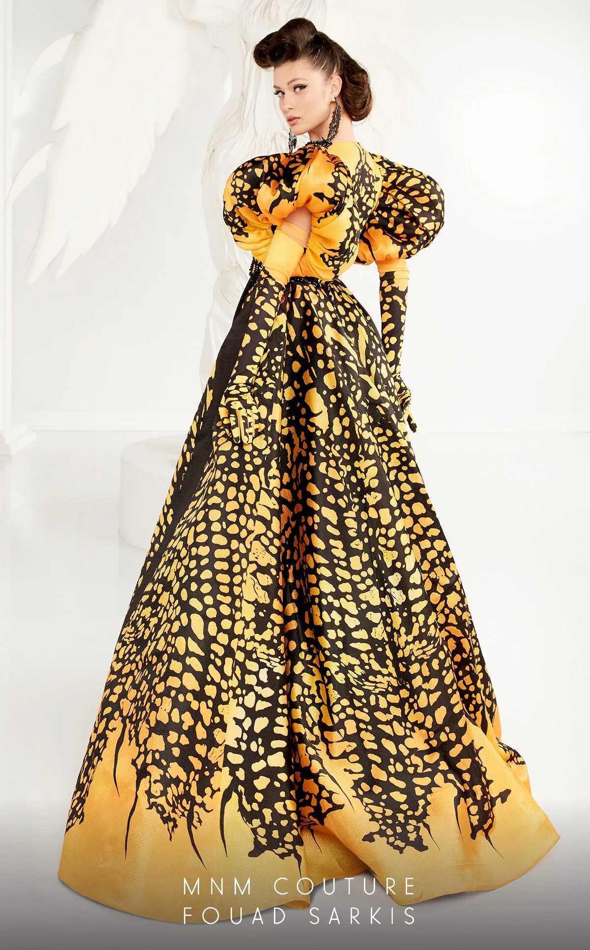 MnM Couture 2594