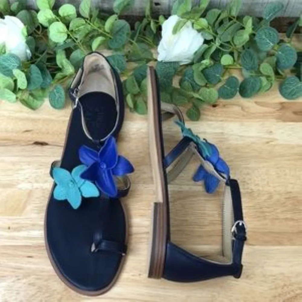 Naturalizer Farah Thong Sandals Navy 9.5