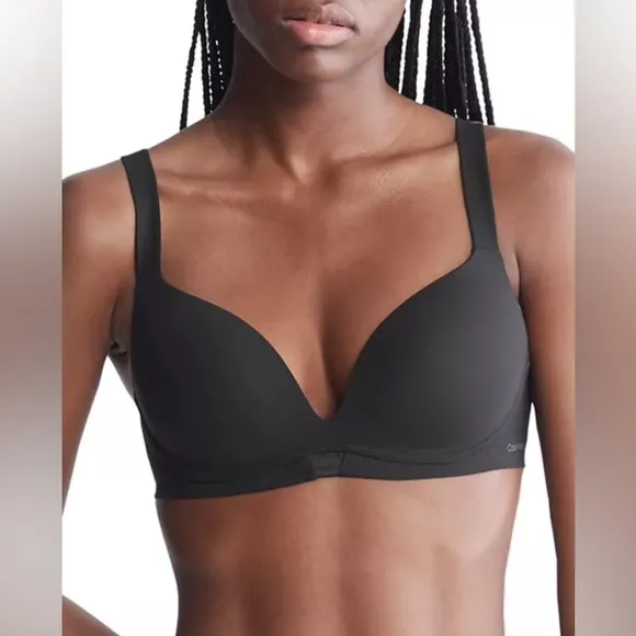 NWT Calvin Klein Bra