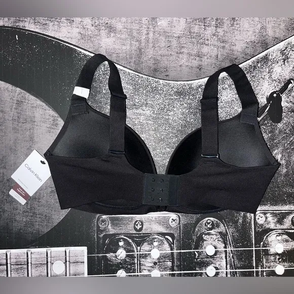 NWT Calvin Klein Bra