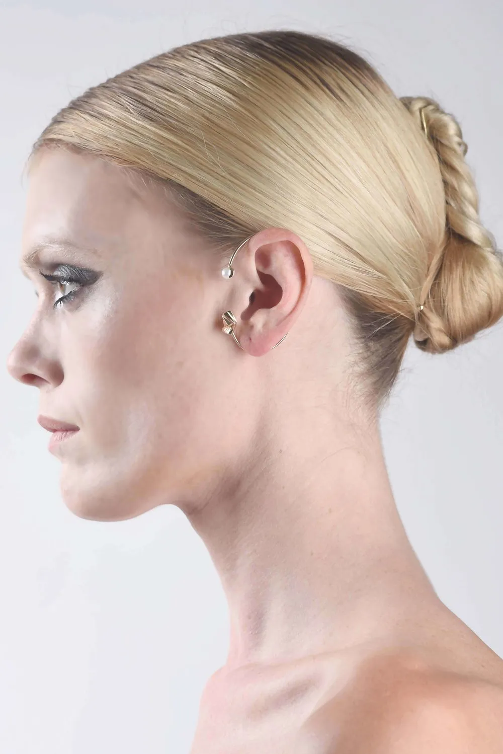 Onda Ear Cuff