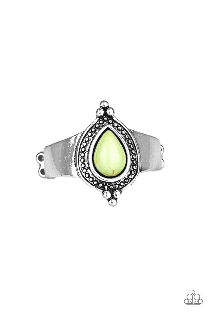 Paparazzi Mineral Minimalist Ring Green