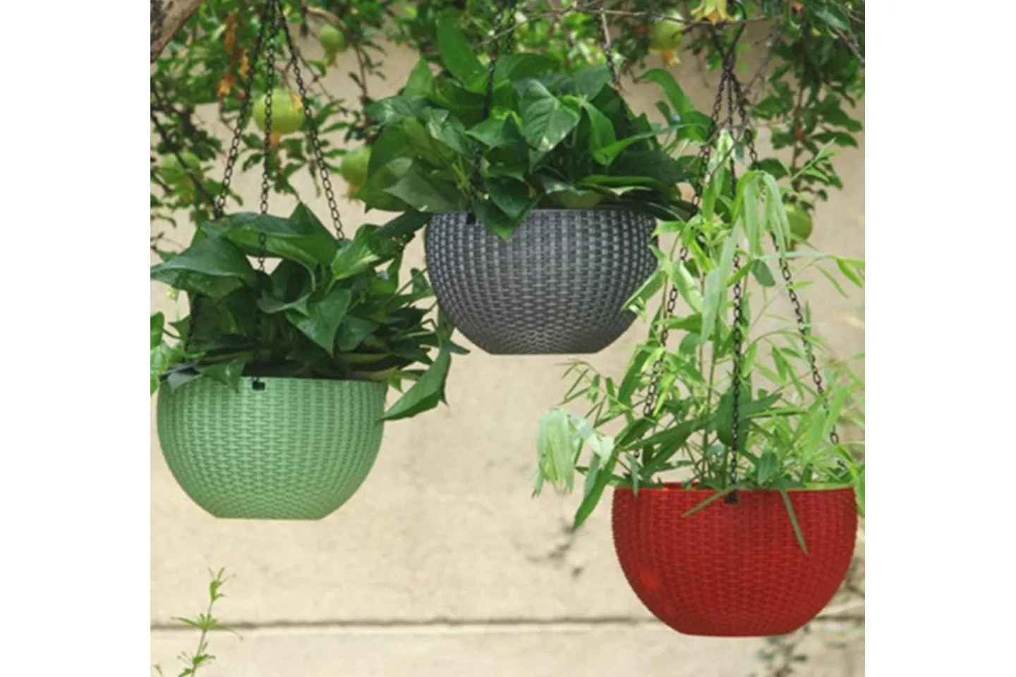 Plastic Self Watering Hanging Planter Basket Garden Flower Plant Hanger for Indoor Outdoor Use