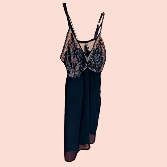 PRICE FIRM! $55 TORRID Plus Size Fleur Lace Black Strappy Babydoll Size 2X