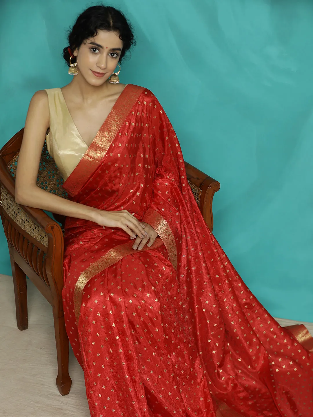 Red Silk Blend Floral Zari Woven Heavy Saree