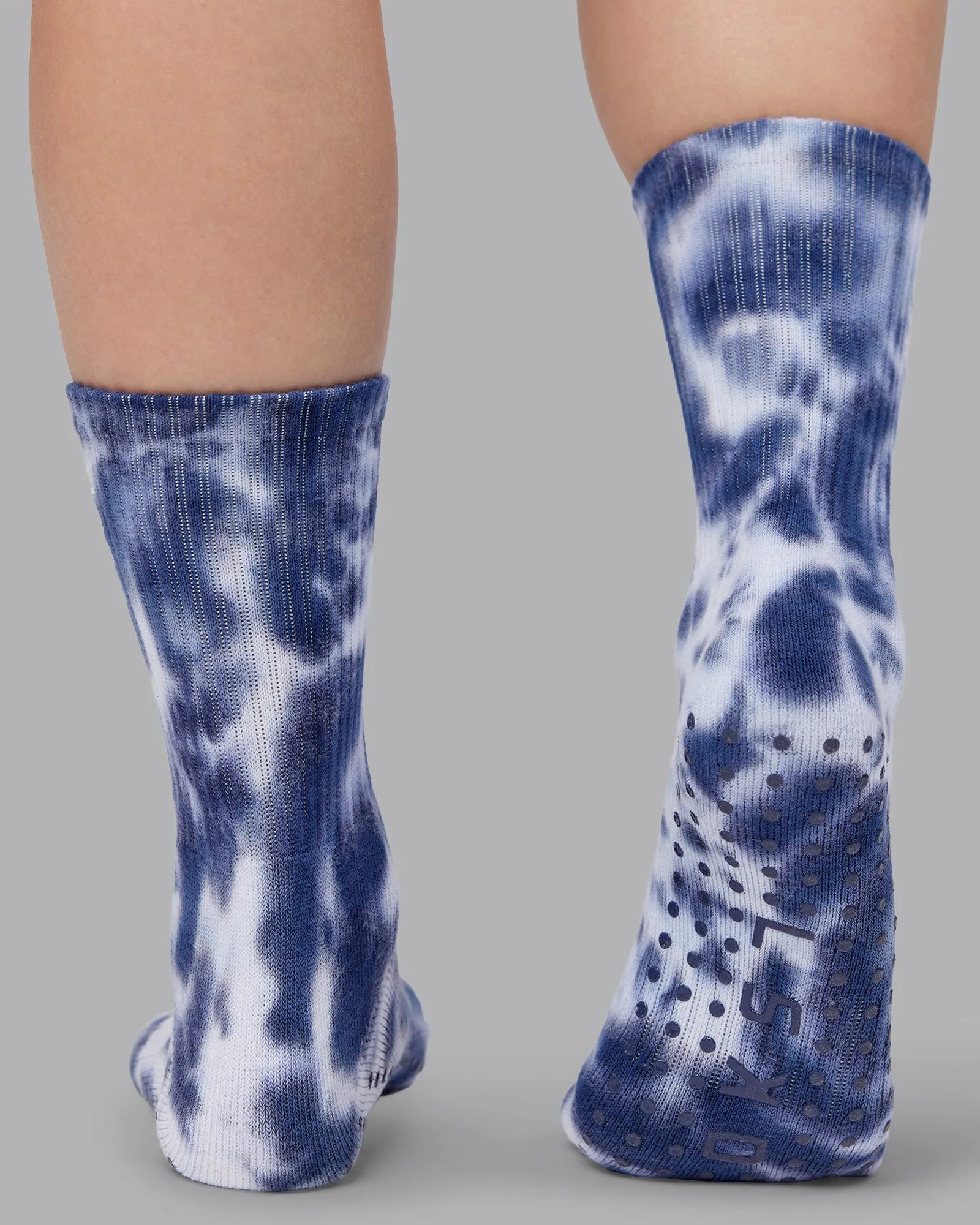 Signal Crew Pilates Grip Socks - Indigo Tye Dye