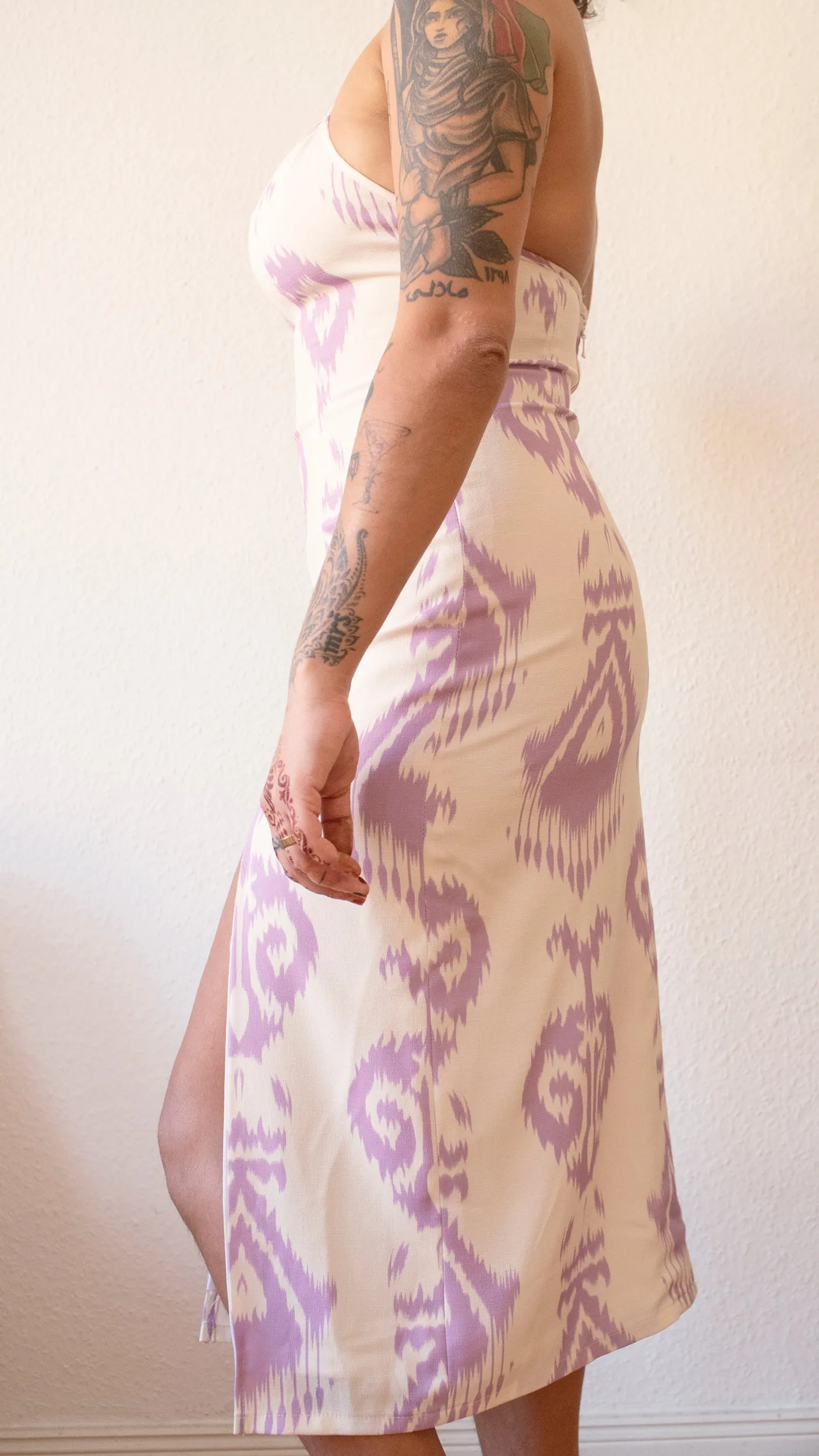 Strappy Backless Dress in Lavender Adras