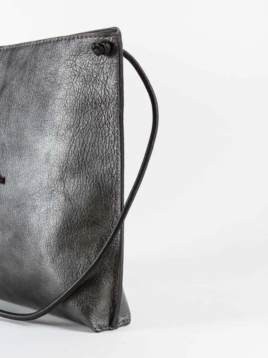 strappy pouch - french goat zinc