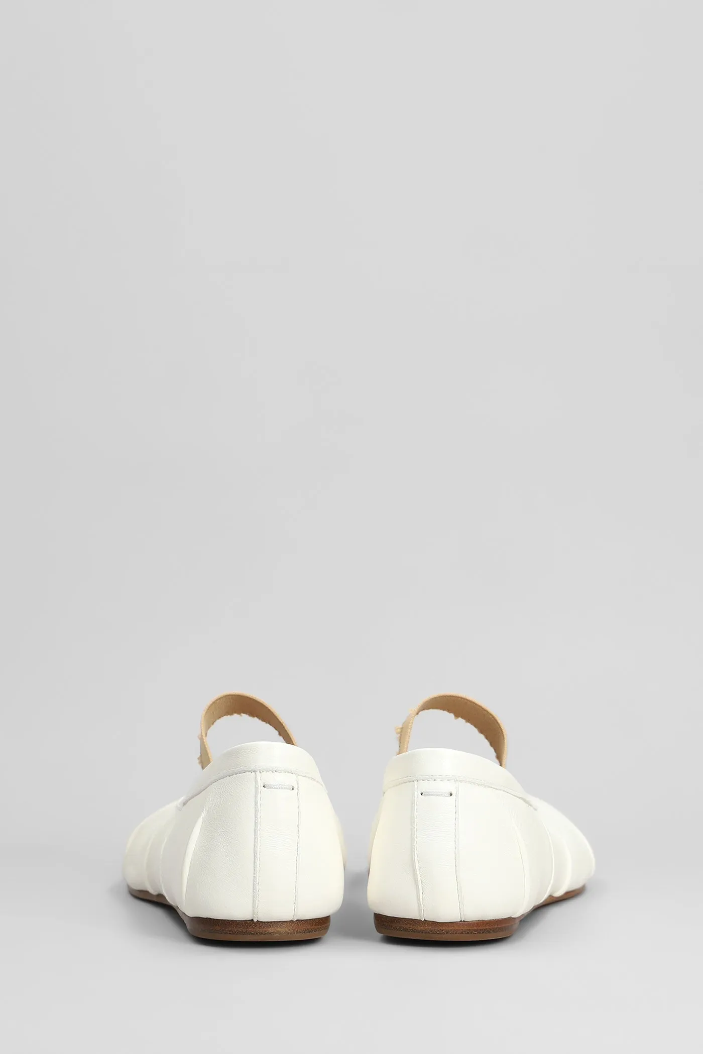 Tabi Ballet flats in beige leather