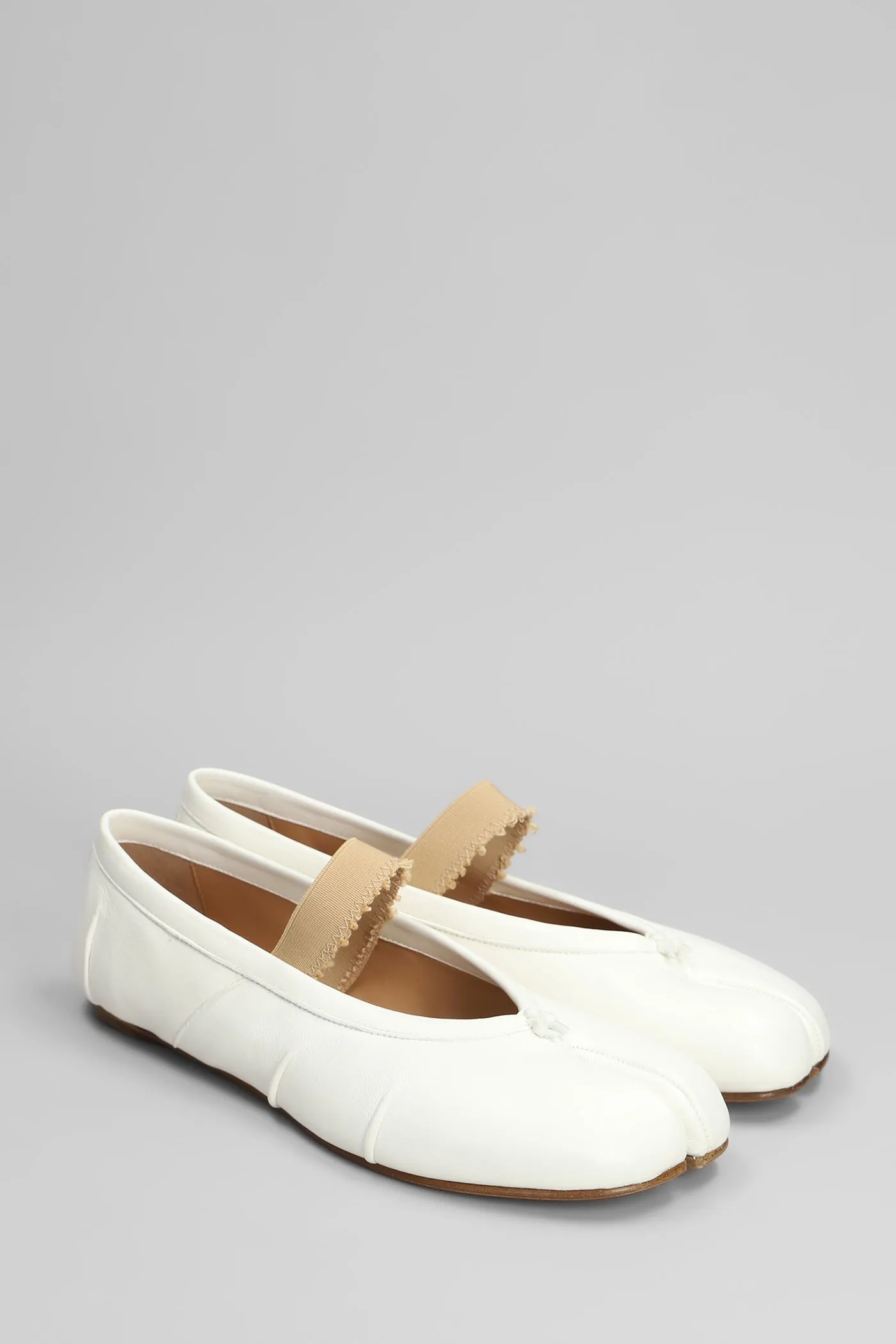 Tabi Ballet flats in beige leather