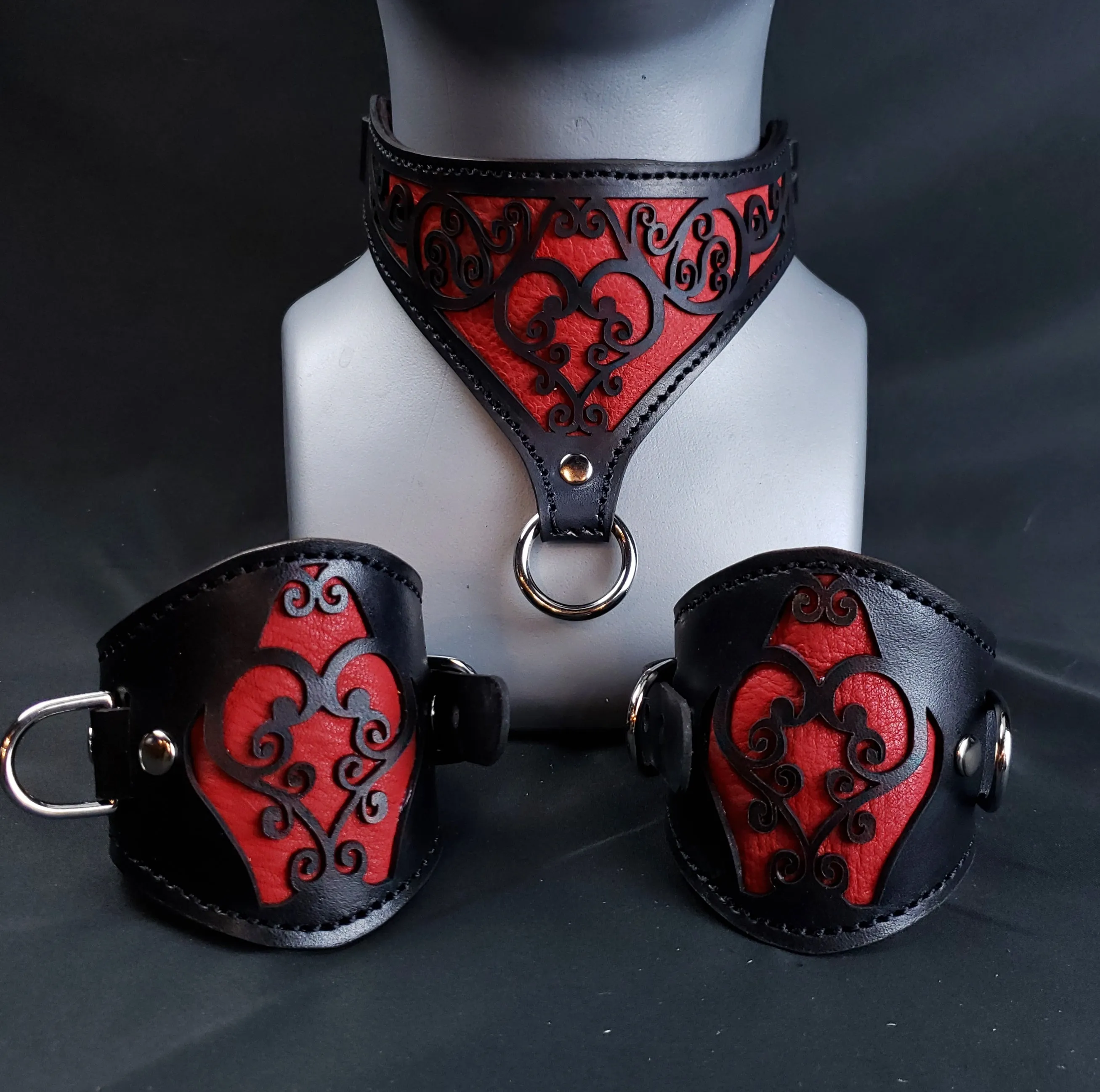 The Leather Heart Collar and cuffs- Made to Order- Choose your Color
