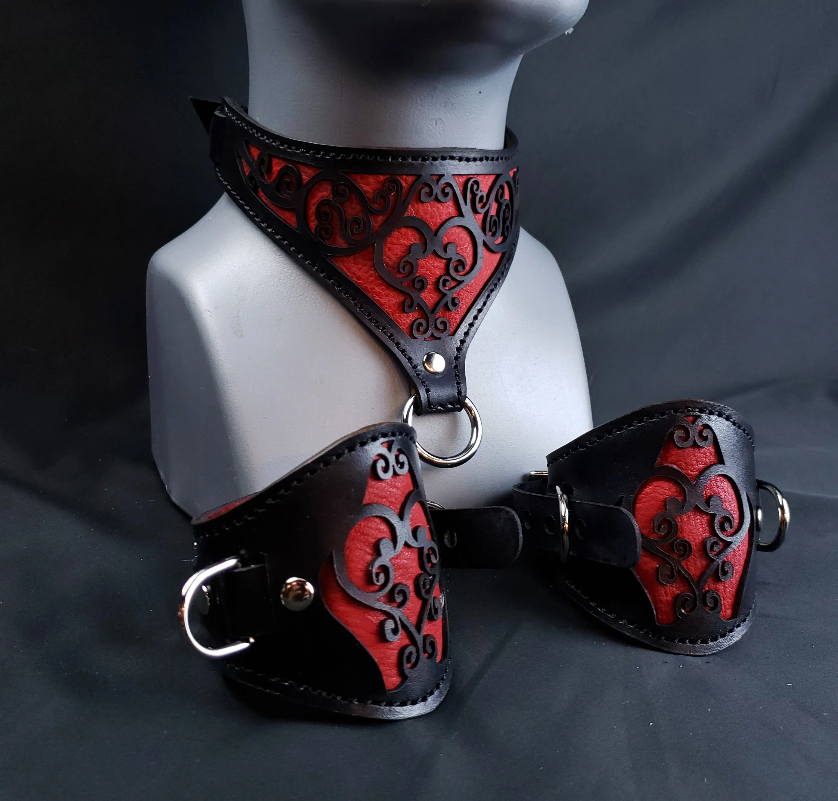 The Leather Heart Collar and cuffs- Made to Order- Choose your Color