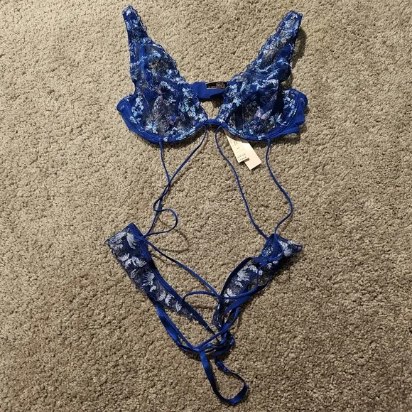 Victoria's Secret Blue Strappy Butterfly Teddy Small
