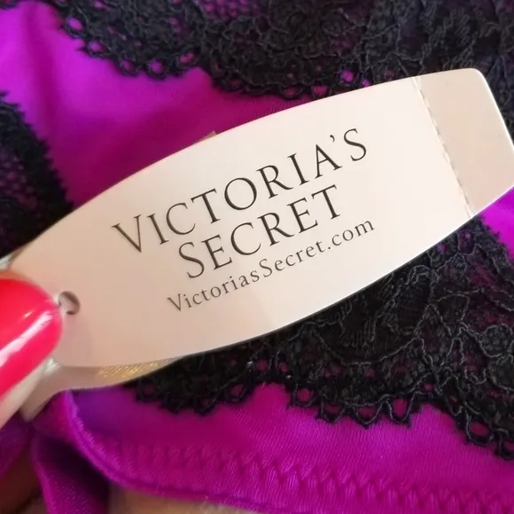 Victoria's Secret Vintage Strappy Very Sexy Nylon Black Lace V-String Panty NWT