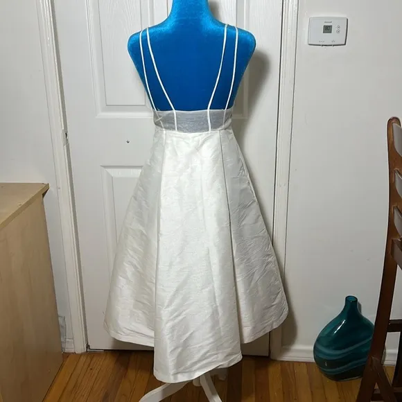 VIVIAN CHAN White Cari With Pockets Dress XS