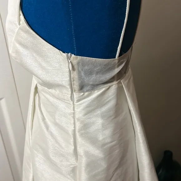 VIVIAN CHAN White Cari With Pockets Dress XS