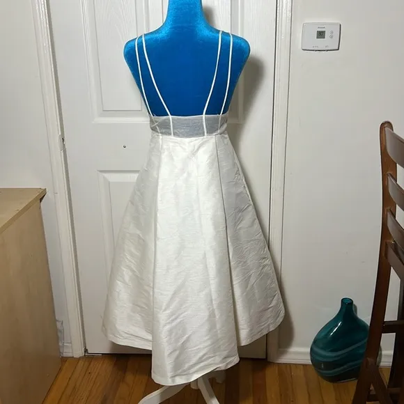 VIVIAN CHAN White Cari With Pockets Dress XS