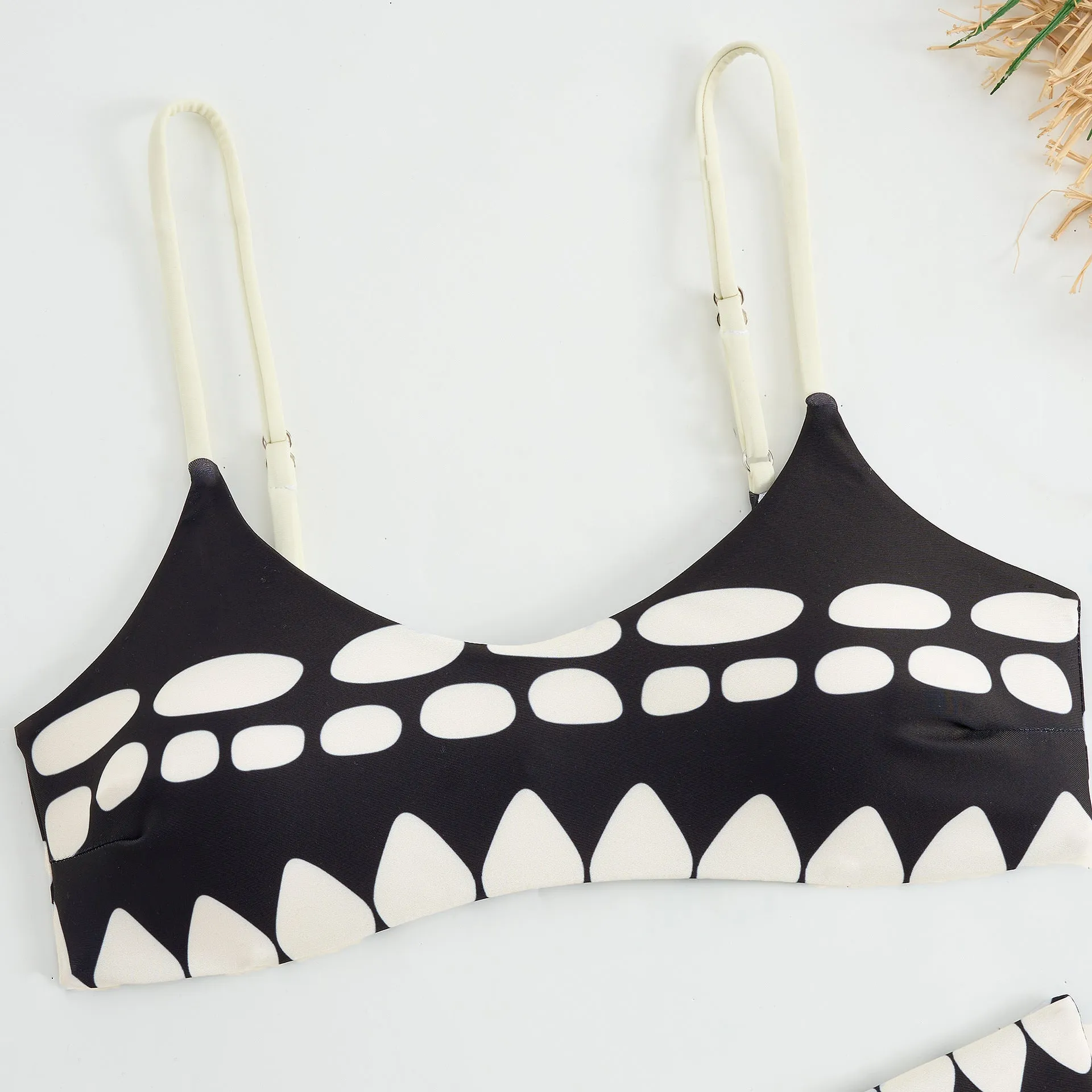 Zara Noir Island Set